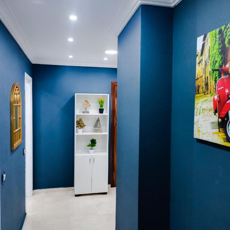 Amazing Appartement Au Centre Ville En Face Hilton - Gare Train Tangier Exterior photo